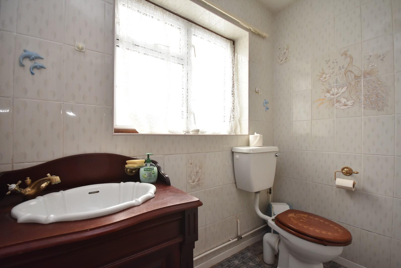 7 The Paddocks, Penarth, CF64 5BW